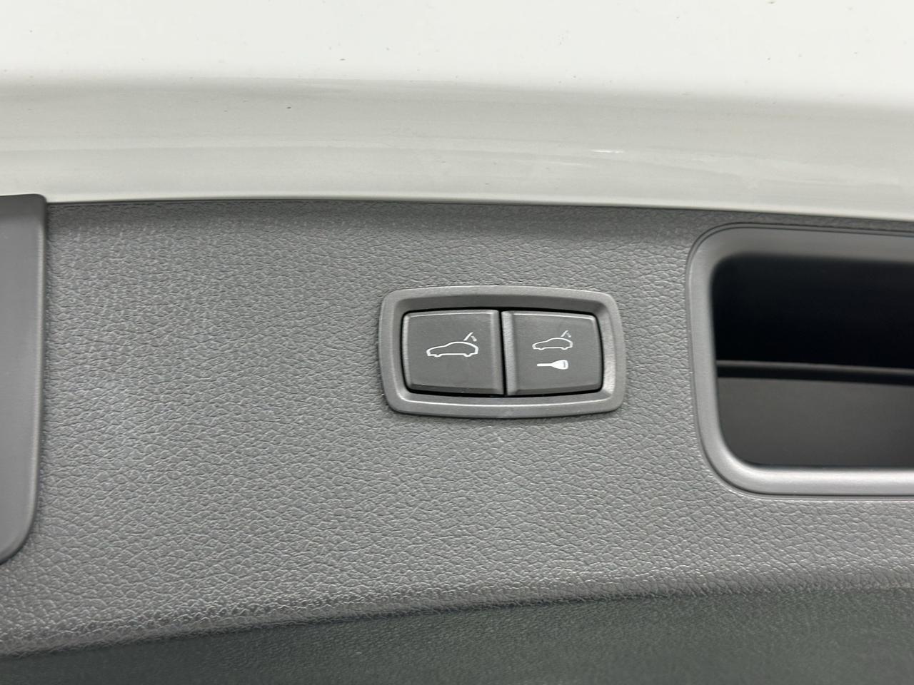 2022 Porsche Macan S Newark DE