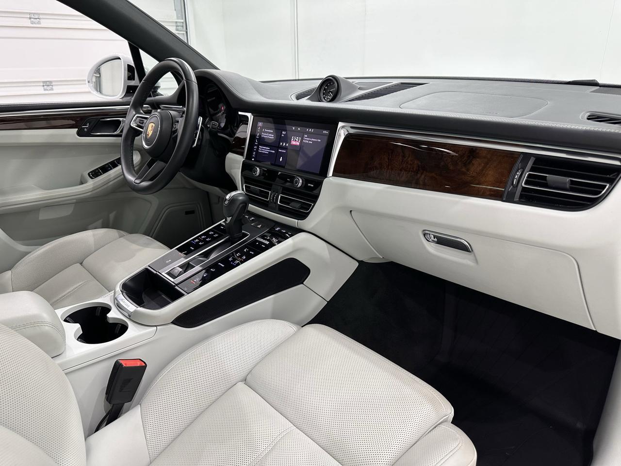 2022 Porsche Macan S Newark DE