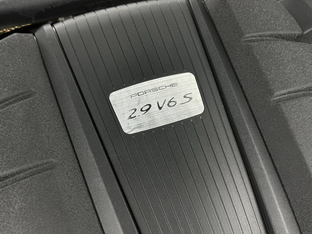 2022 Porsche Macan S Newark DE