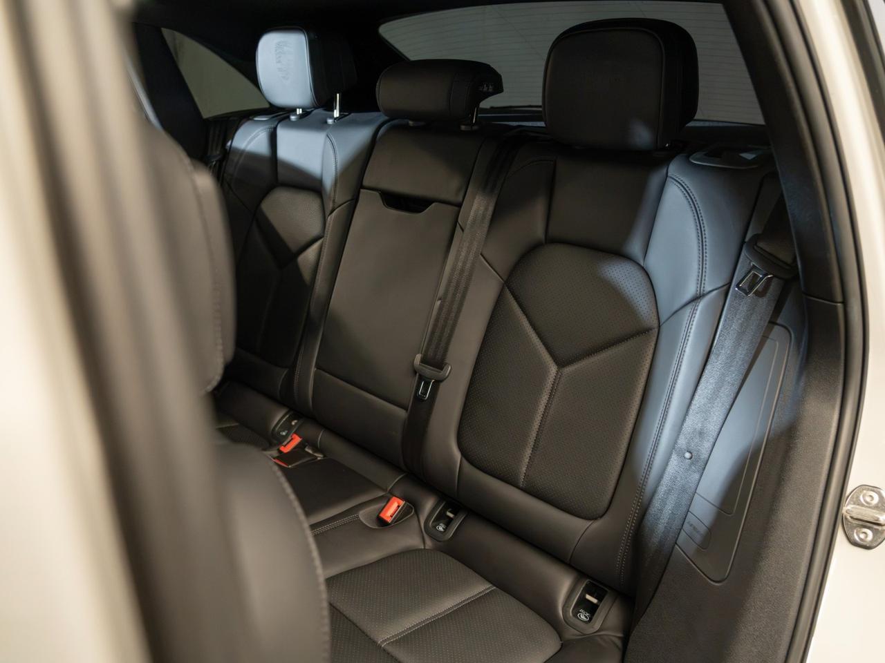 2022 Porsche Macan S Pompano Beach FL