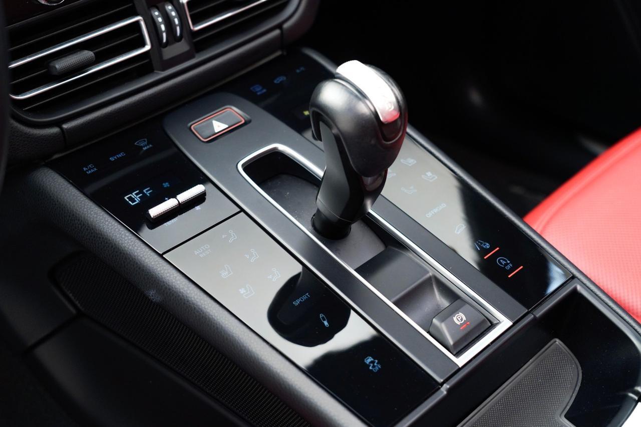 2022 Porsche Macan S Pompano Beach FL