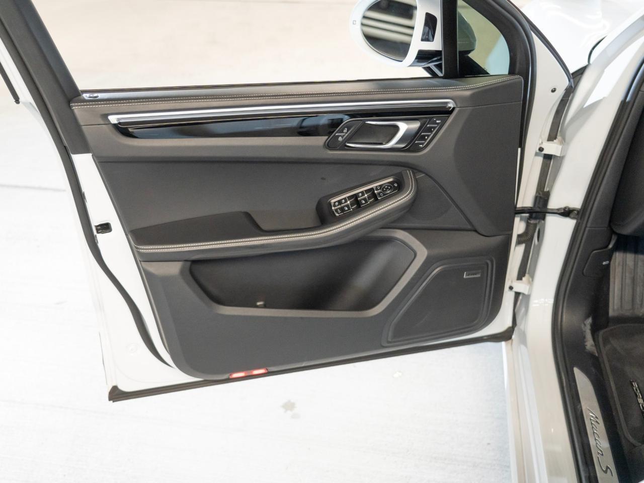 2022 Porsche Macan S Pompano Beach FL