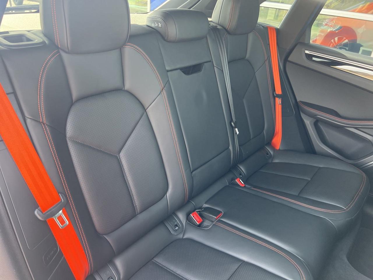 2022 Porsche Macan S Bend OR