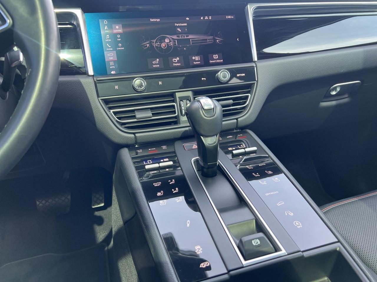 2022 Porsche Macan S Bend OR