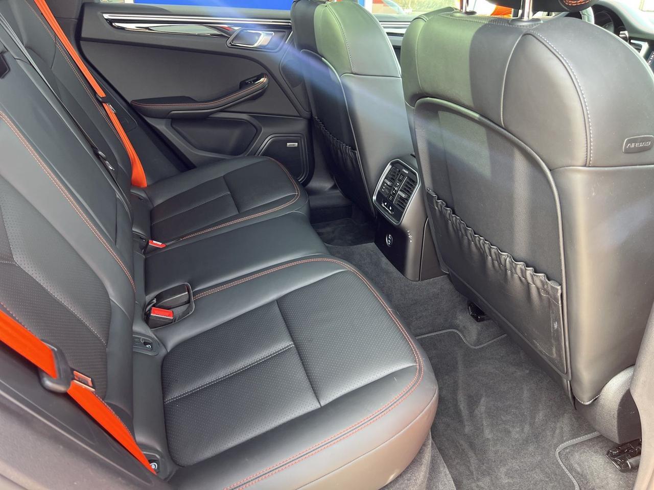 2022 Porsche Macan S Bend OR