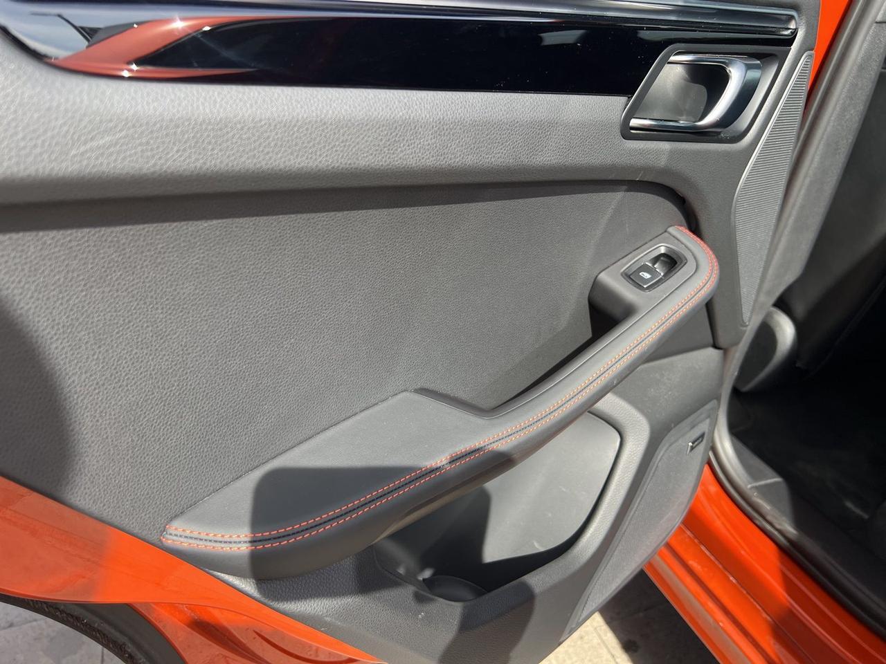 2022 Porsche Macan S Bend OR