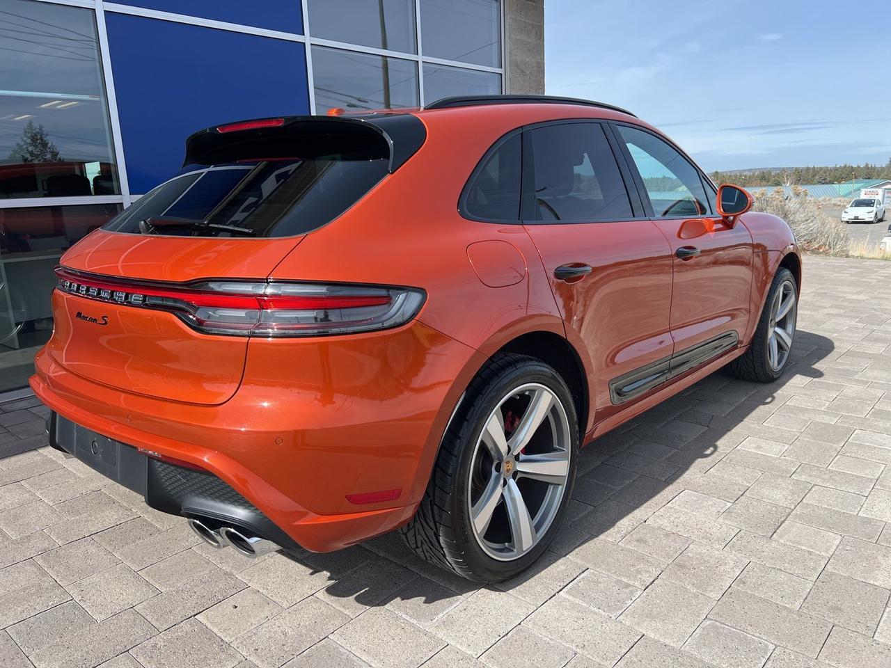 2022 Porsche Macan S Bend OR