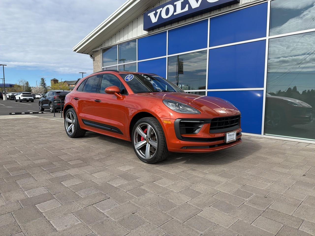 2022 Porsche Macan S