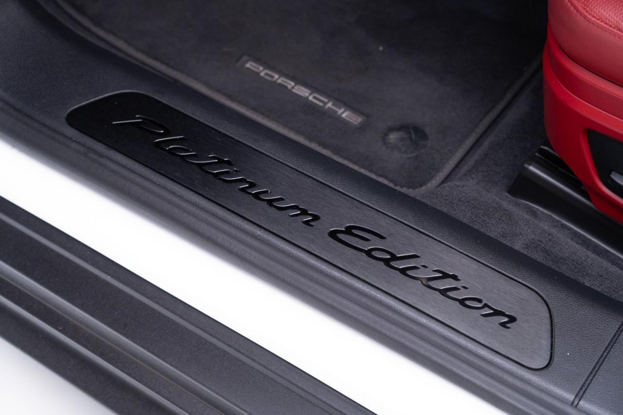 2022 Porsche Panamera 4 E-Hybrid Platinum Edition Pompano Beach FL
