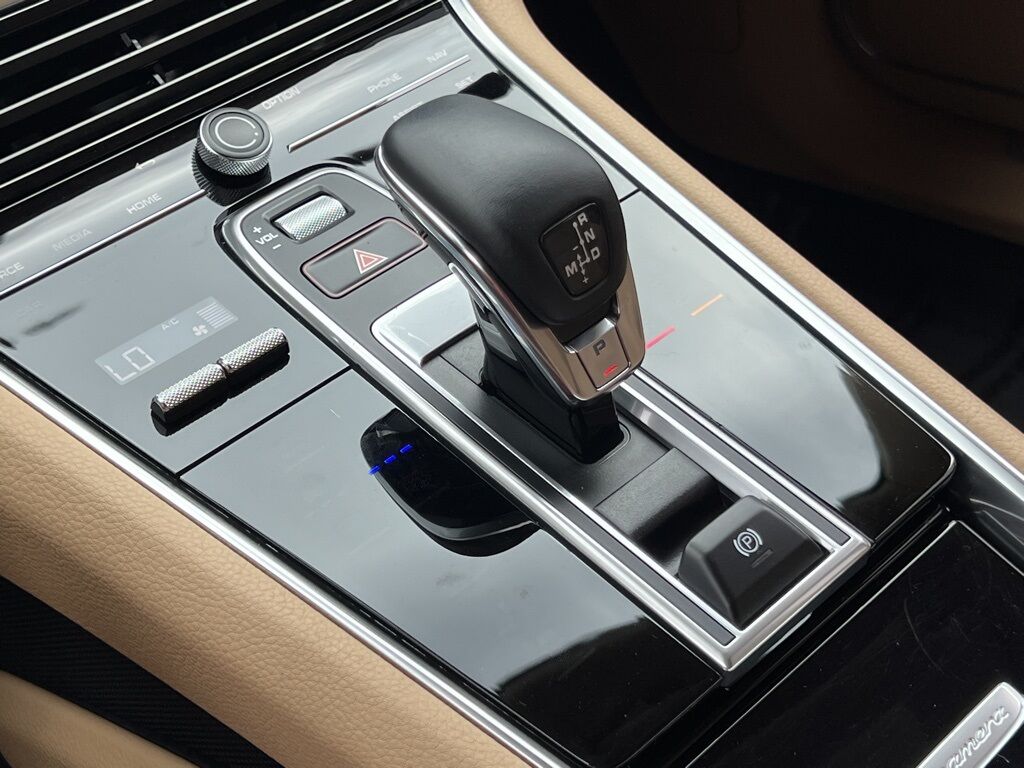 2022 Porsche Panamera 4 Indianapolis IN