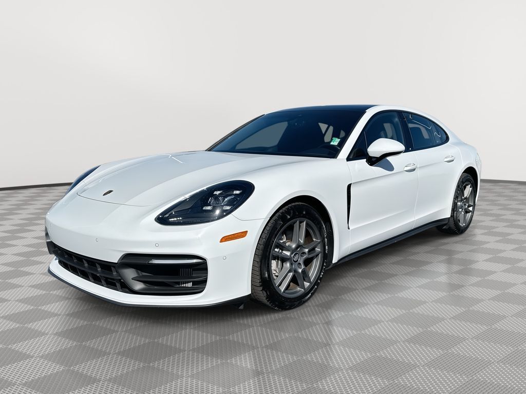 2022 Porsche Panamera 4
