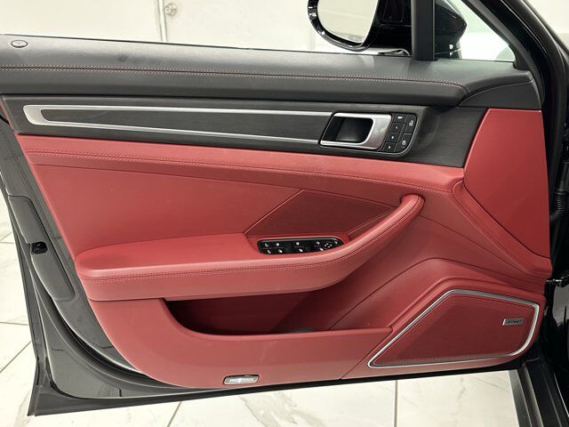 2022 Porsche Panamera 4 Platinum Edition Newark DE
