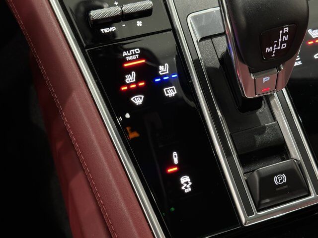 2022 Porsche Panamera 4 Platinum Edition Newark DE