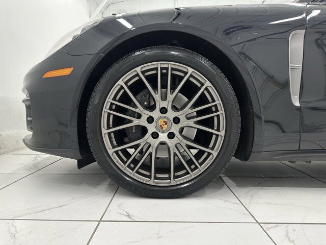 2022 Porsche Panamera 4 Platinum Edition Newark DE