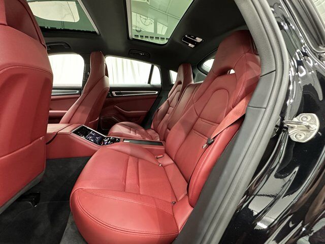 2022 Porsche Panamera 4 Platinum Edition Newark DE