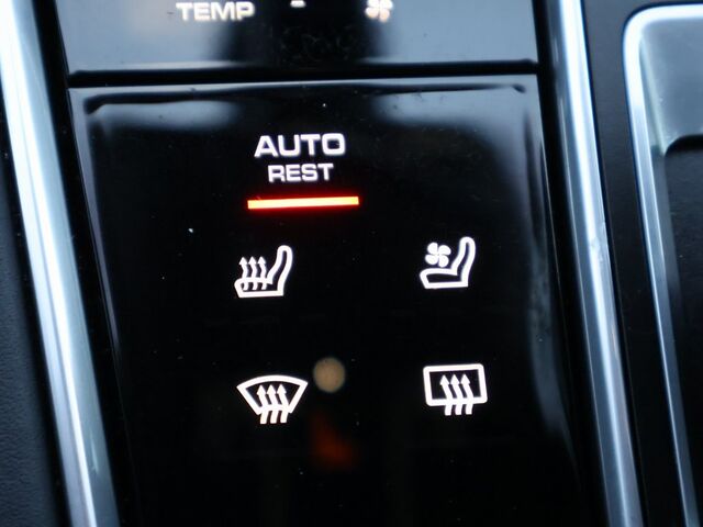 2022 Porsche Panamera 4 Platinum Edition Oshkosh WI 2022 Porsche Panamera 4 Platinum Edition Oshkosh WI