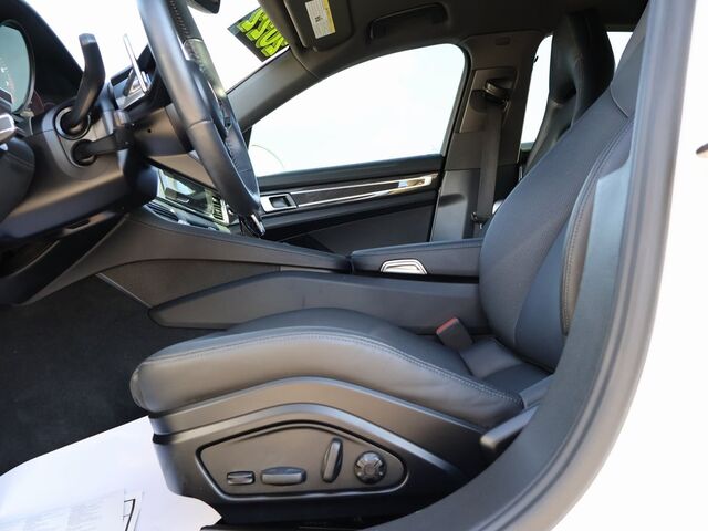 2022 Porsche Panamera 4 Platinum Edition Oshkosh WI 2022 Porsche Panamera 4 Platinum Edition Oshkosh WI