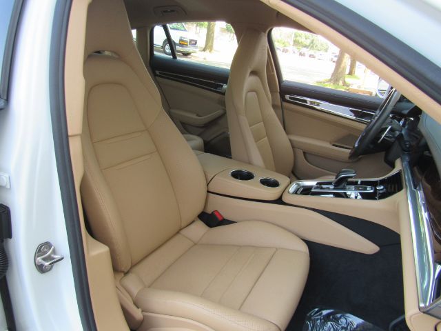 2022 Porsche Panamera E-Hybrid 4 | 4 Platinum Edition Plano TX