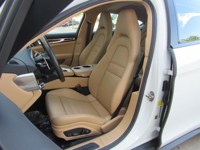 2022 Porsche Panamera E-Hybrid 4 | 4 Platinum Edition Plano TX