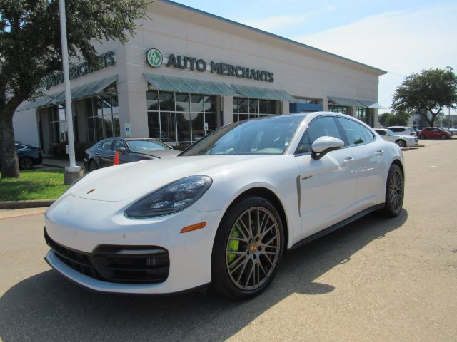 2022 Porsche Panamera E-Hybrid 4 | 4 Platinum Edition