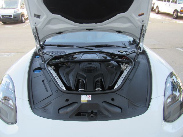 2022 Porsche Panamera E-Hybrid 4 Platinum Edition Plano TX