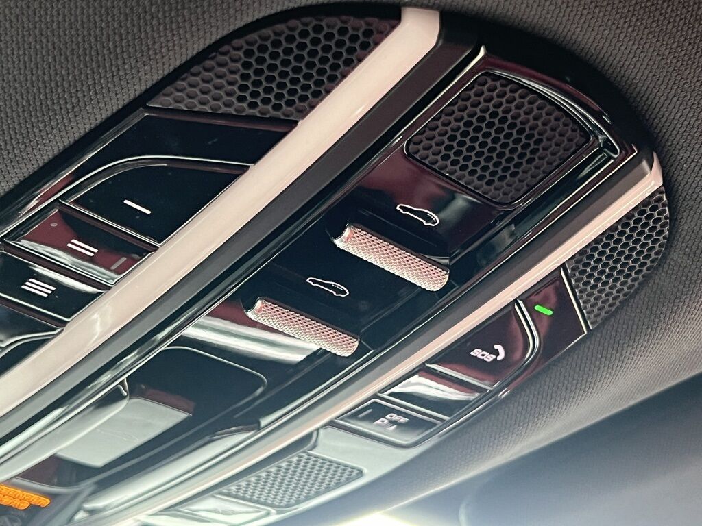 2022 Porsche Panamera E-Hybrid 4S Indianapolis IN