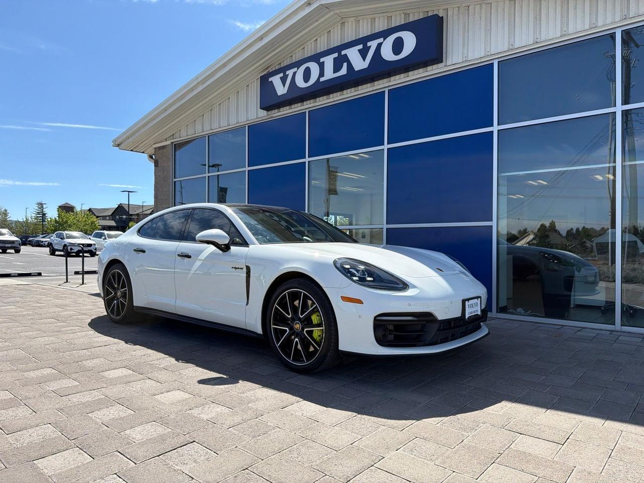 2022 Porsche Panamera E-Hybrid 4S