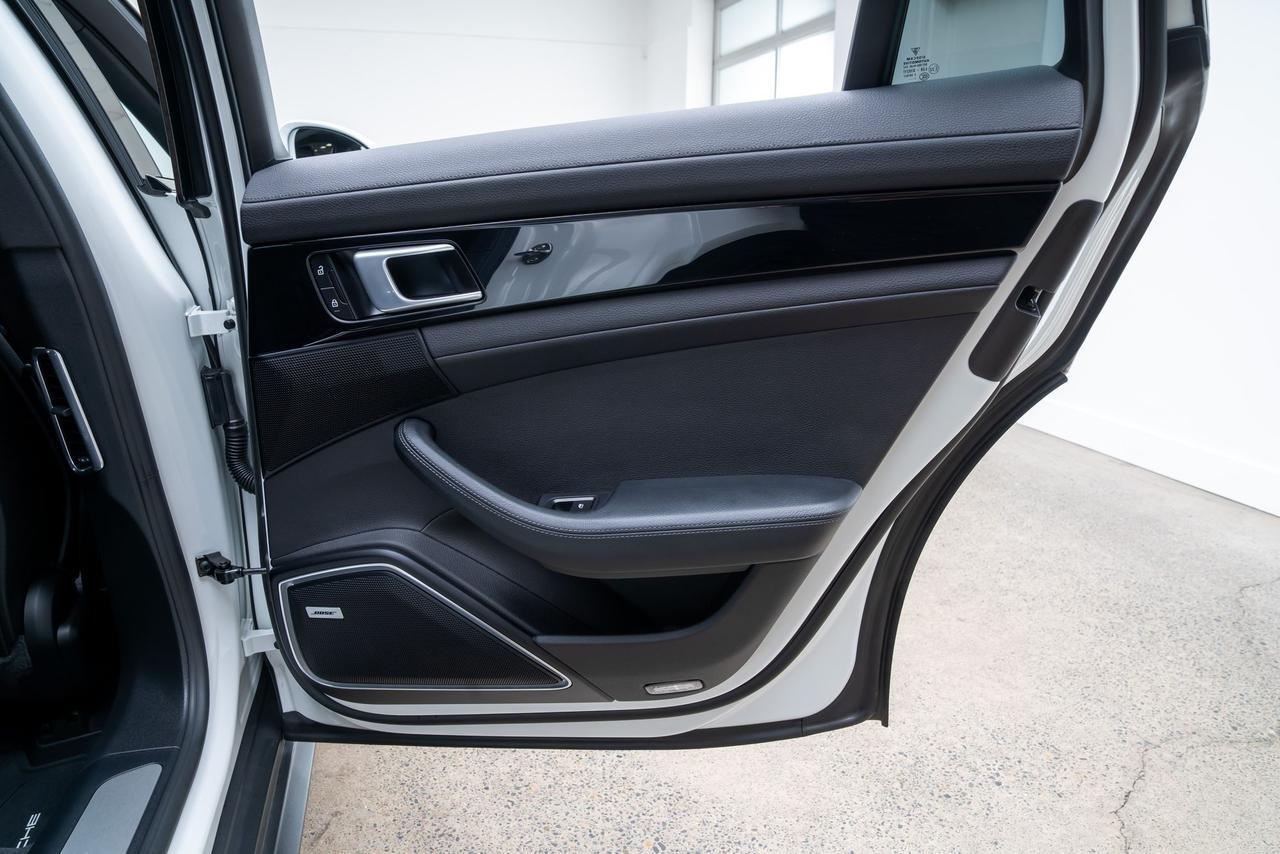 2022 Porsche Panamera E-Hybrid 4S Vented Seats / Bose Audio Portland OR