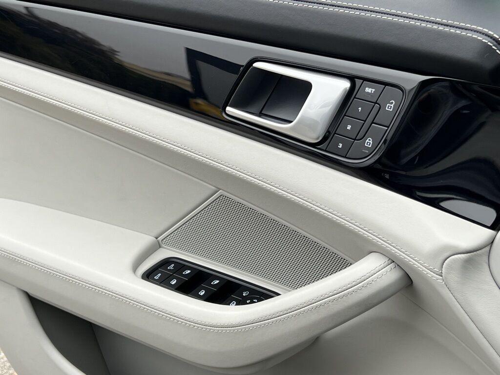 2022 Porsche Panamera GTS Indianapolis IN