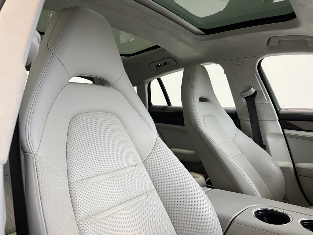 2022 Porsche Panamera GTS Indianapolis IN