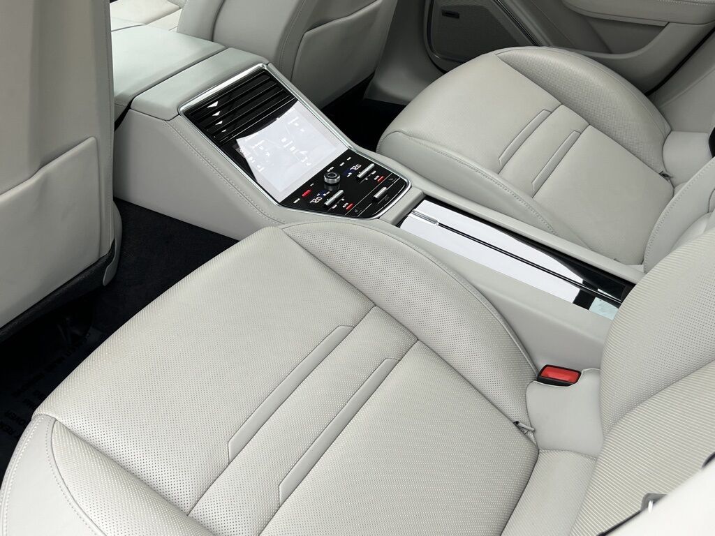 2022 Porsche Panamera GTS Indianapolis IN