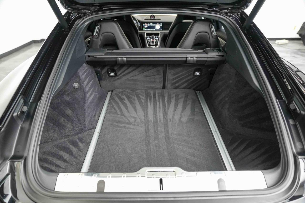 2022 Porsche Panamera Platinum 4 Newport Beach CA