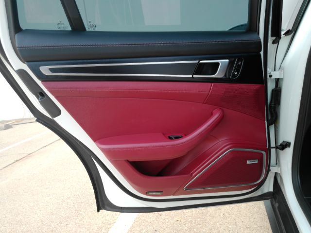 2022 Porsche Panamera Platinum Edition Plano TX