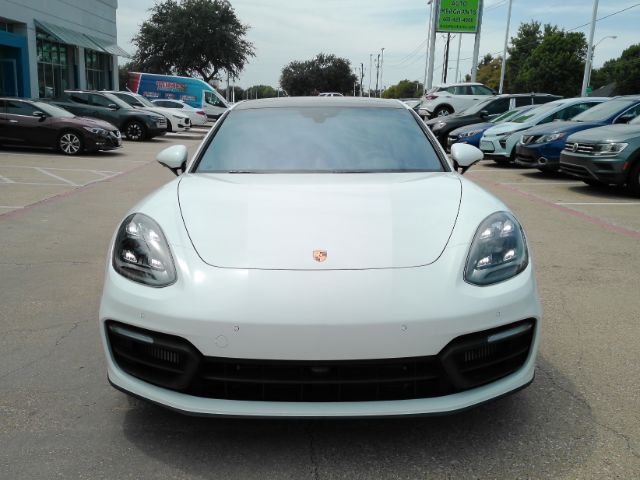 2022 Porsche Panamera Platinum Edition