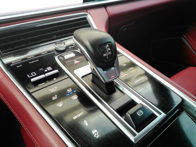 2022 Porsche Panamera Platinum Edition Plano TX