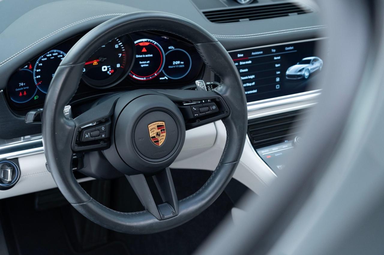 2022 Porsche Panamera Platinum Edition Pompano Beach FL