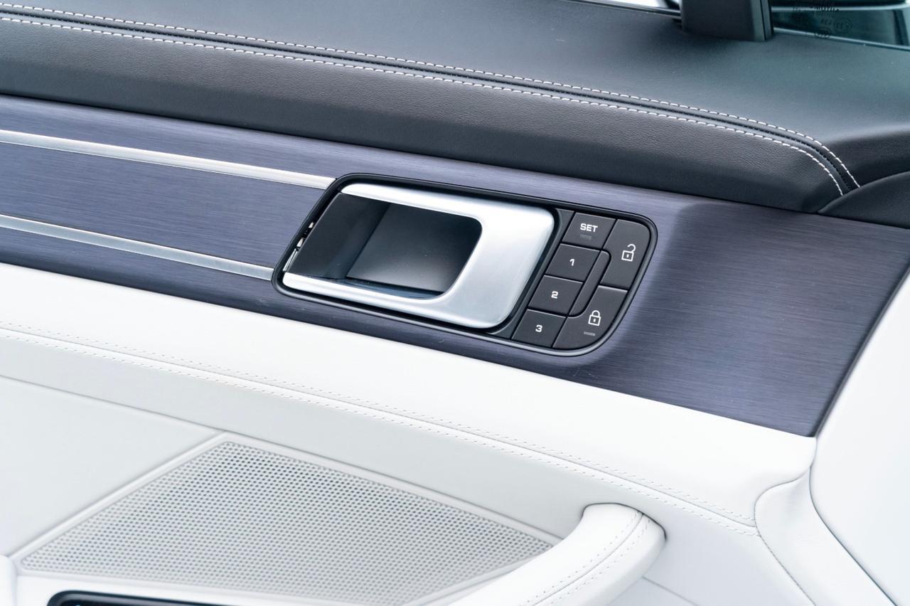 2022 Porsche Panamera Platinum Edition Pompano Beach FL