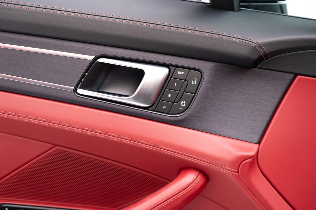 2022 Porsche Panamera Platinum Edition Pompano Beach FL