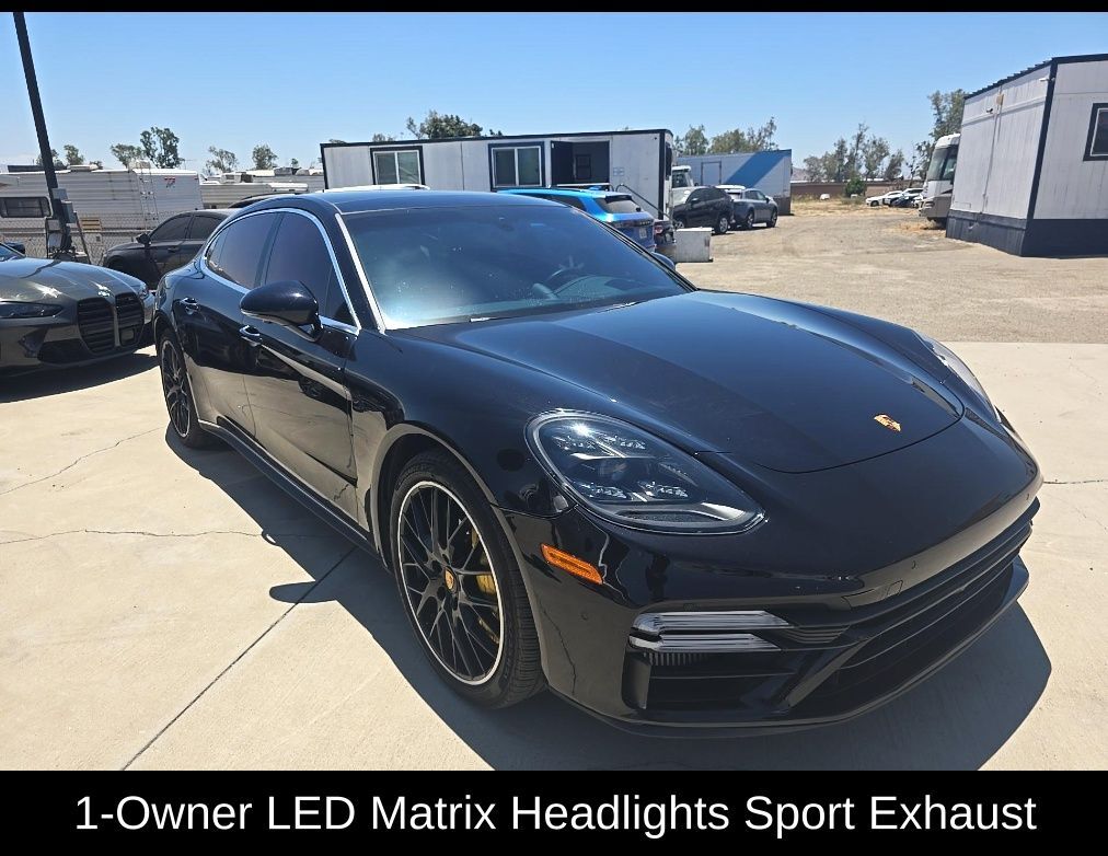 2022 Porsche Panamera