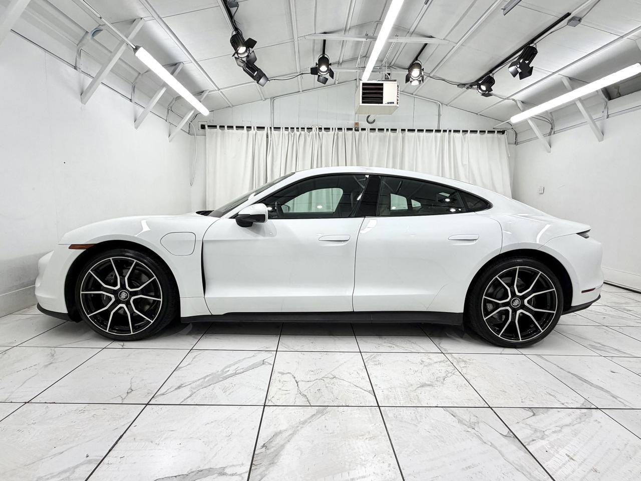 2022 Porsche Taycan Newark DE