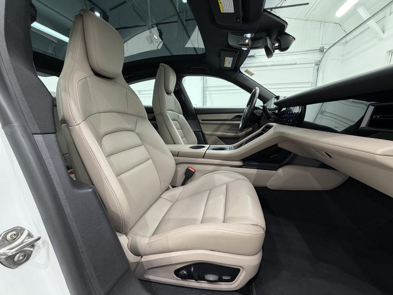 2022 Porsche Taycan Newark DE