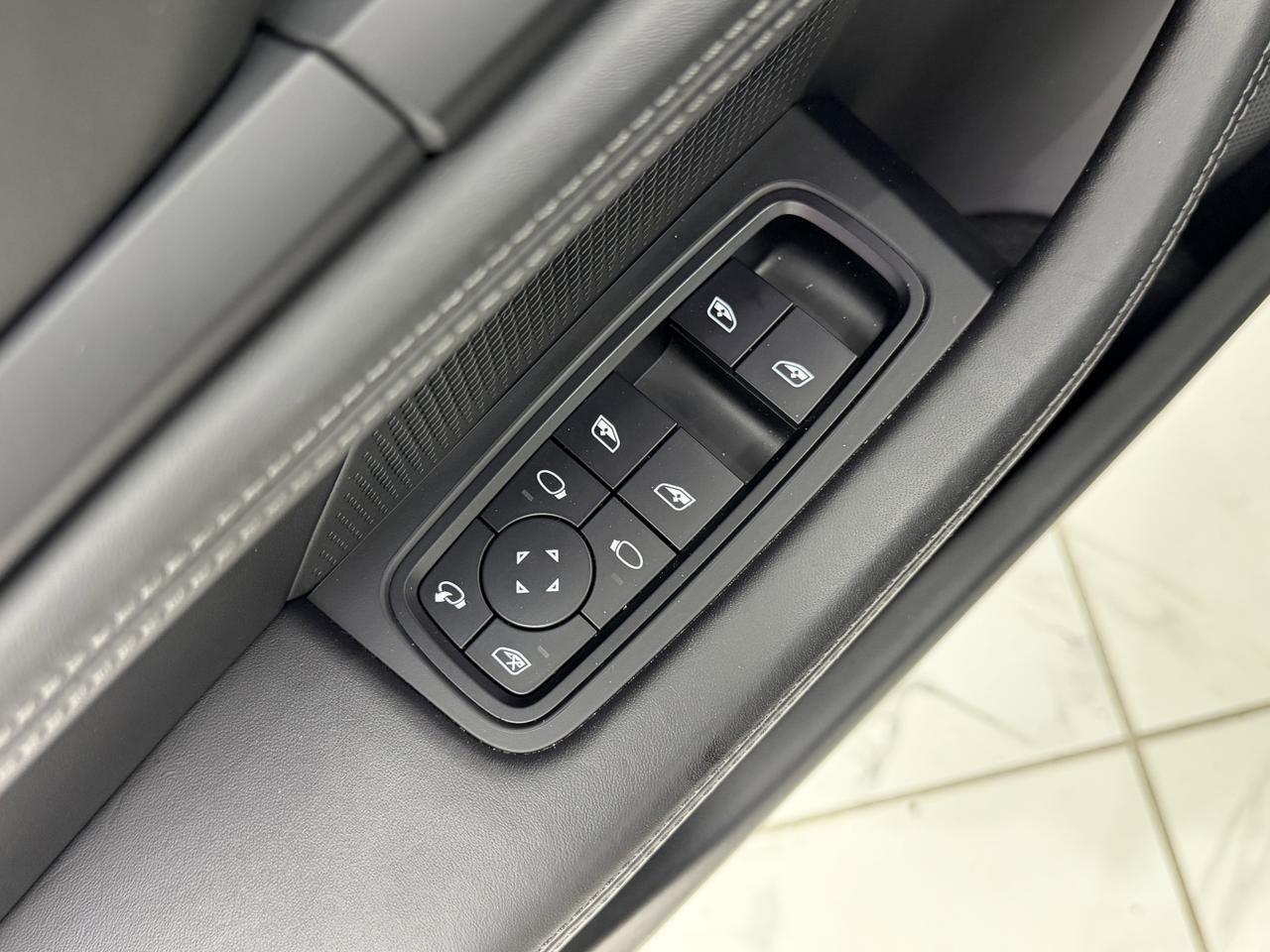 2022 Porsche Taycan 4 Newark DE