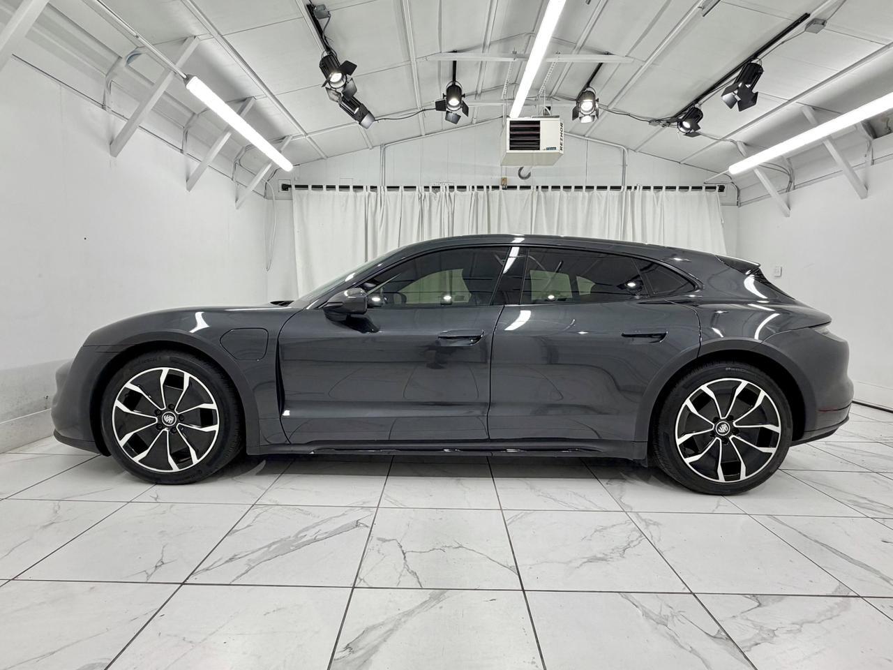 2022 Porsche Taycan 4 Newark DE