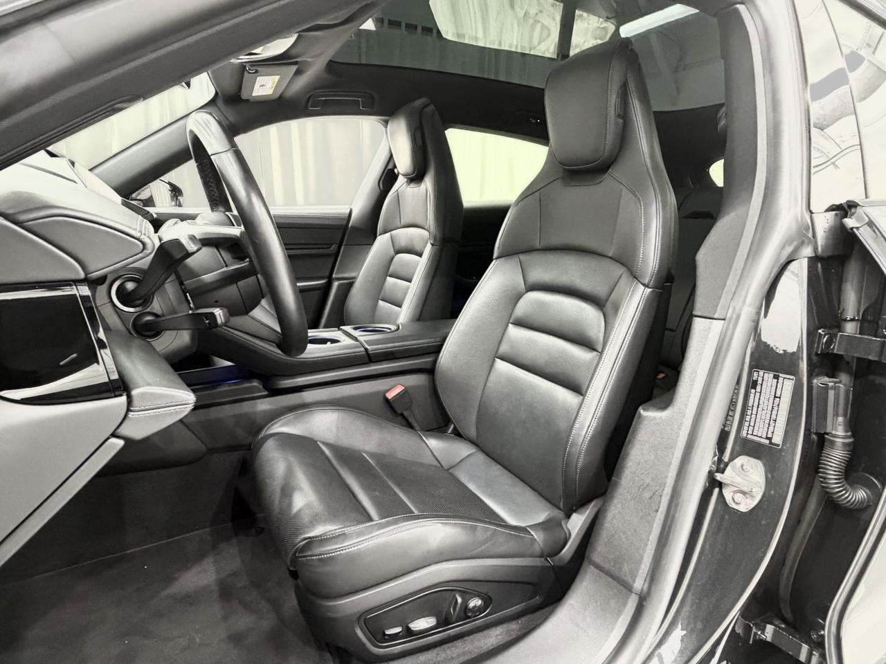 2022 Porsche Taycan 4 Newark DE