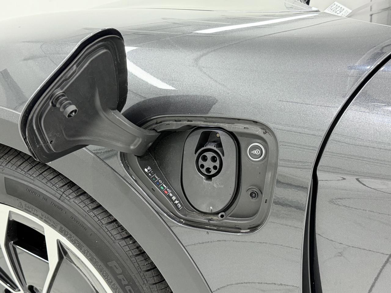 2022 Porsche Taycan 4 Newark DE