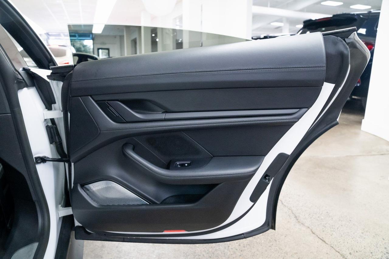 2022 Porsche Taycan 4S AWD $37k in options, Performance Package Portland OR