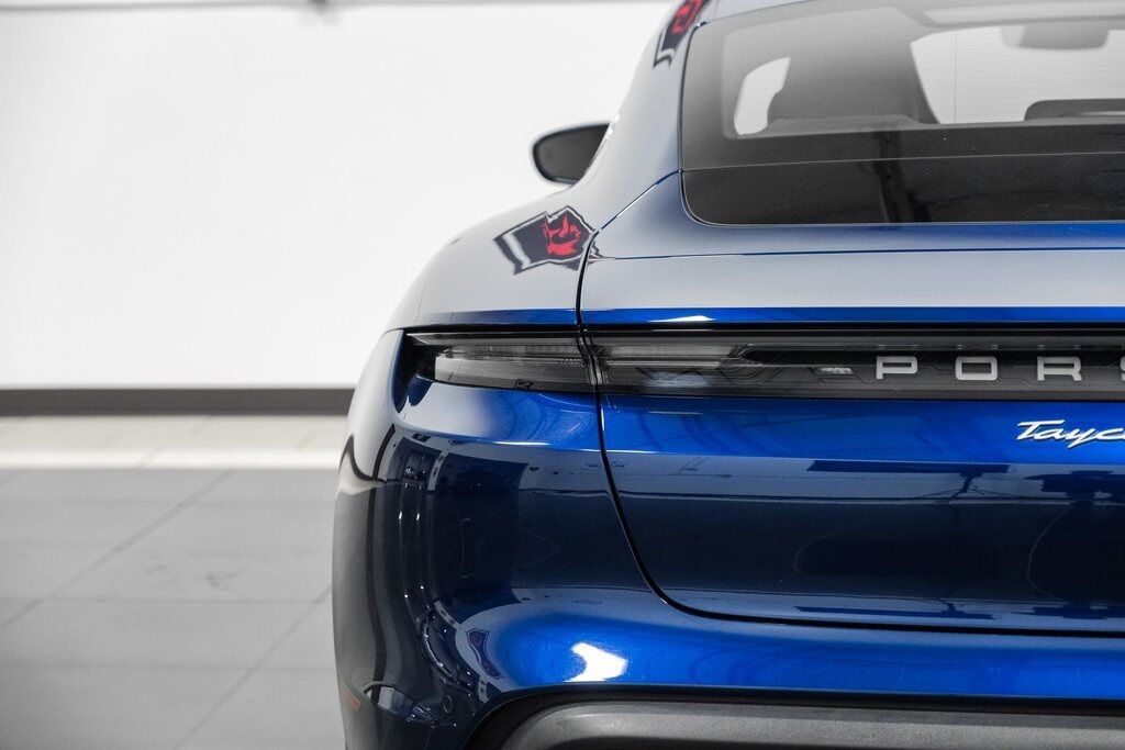 2022 Porsche Taycan 4S Carrollton TX