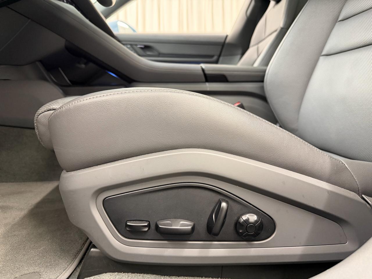 2022 Porsche Taycan 4S Newark DE