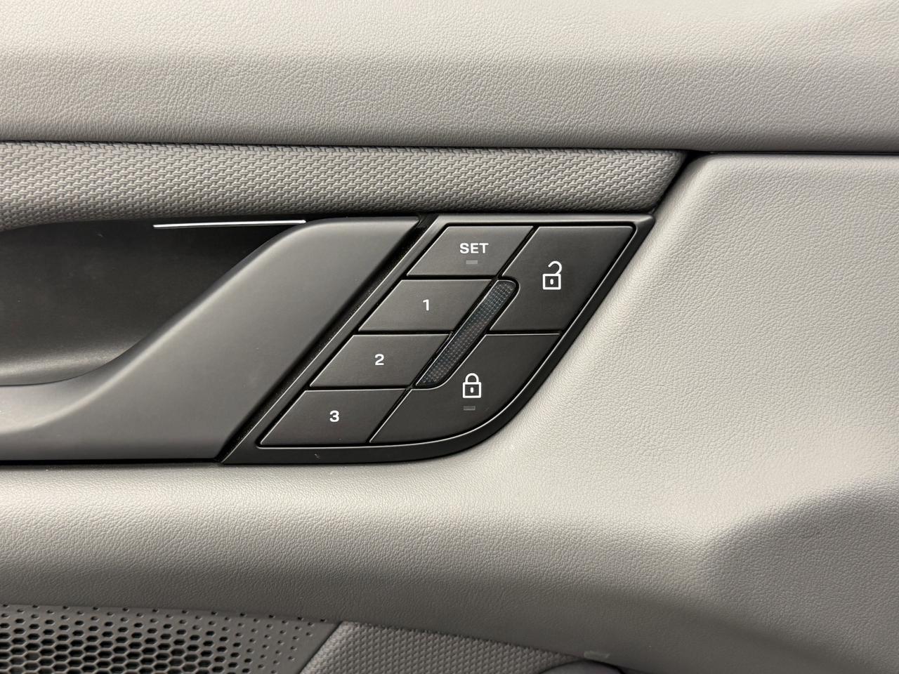 2022 Porsche Taycan 4S Newark DE