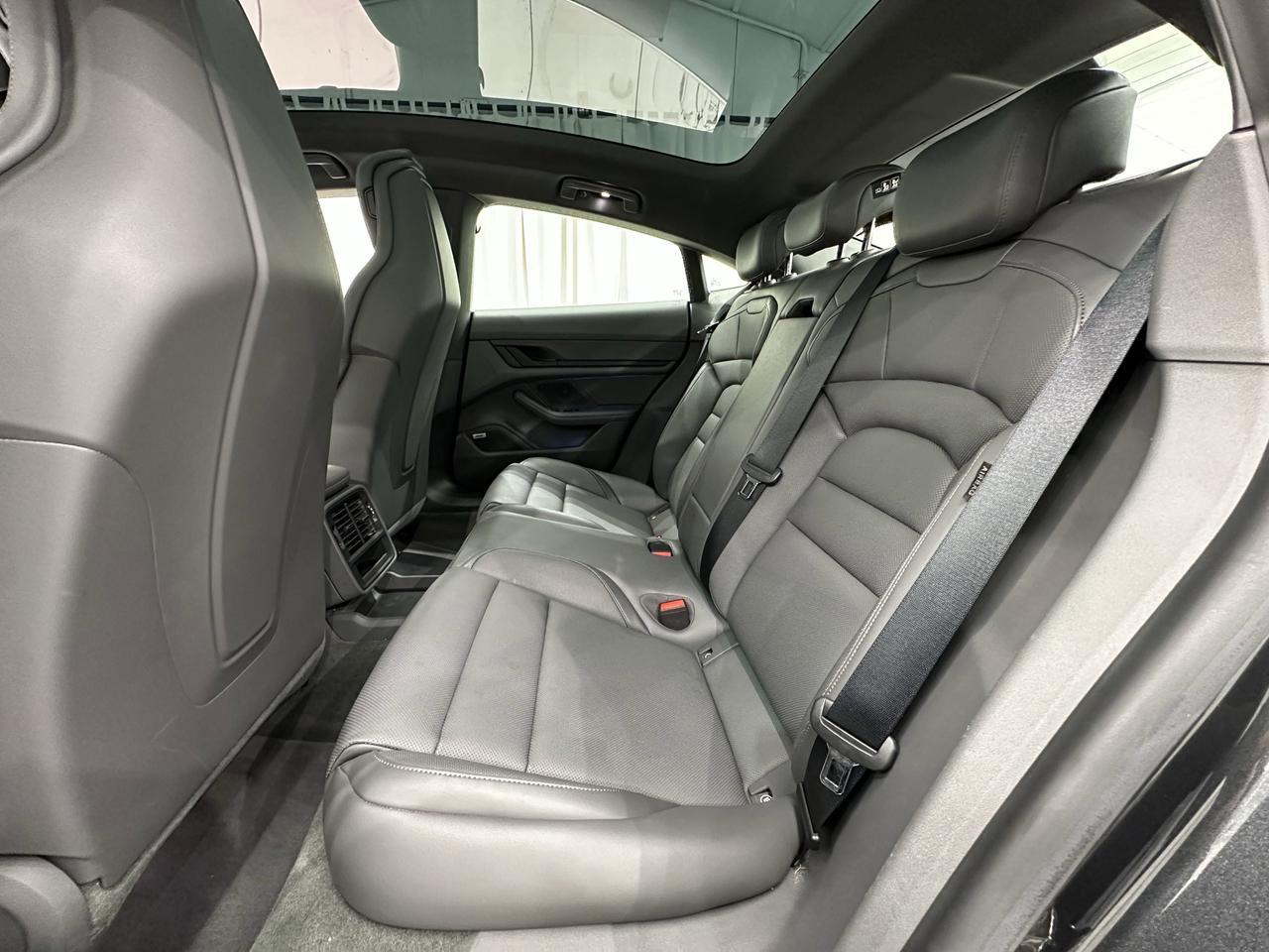 2022 Porsche Taycan 4S Newark DE